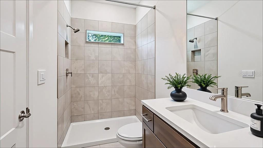 Image 7 of 16 For 12751 13th Lane