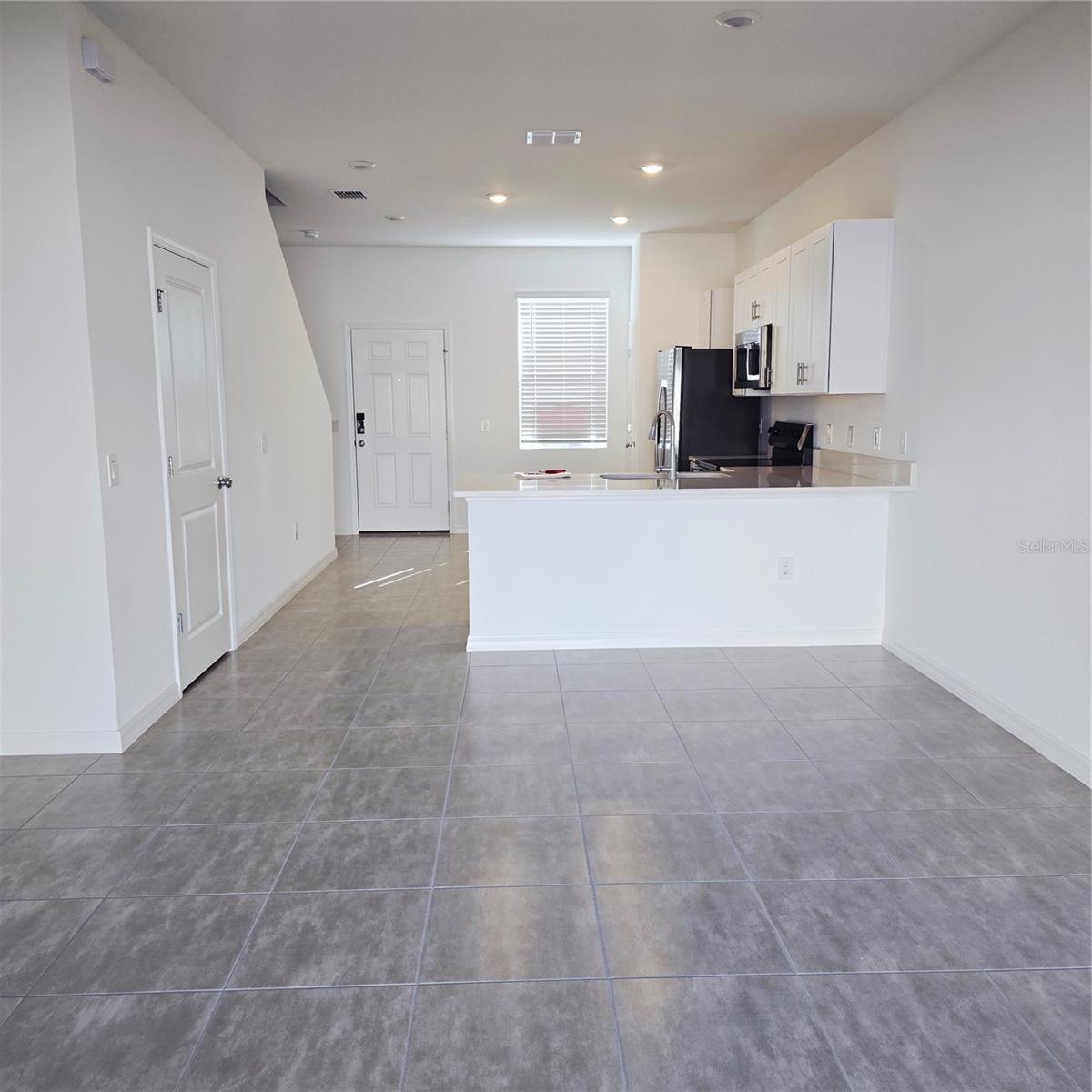 Image 4 of 17 For 2954 Skyline Loop