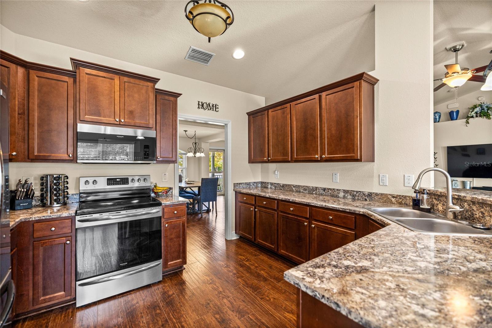 Image 7 of 38 For 4730 31st Street