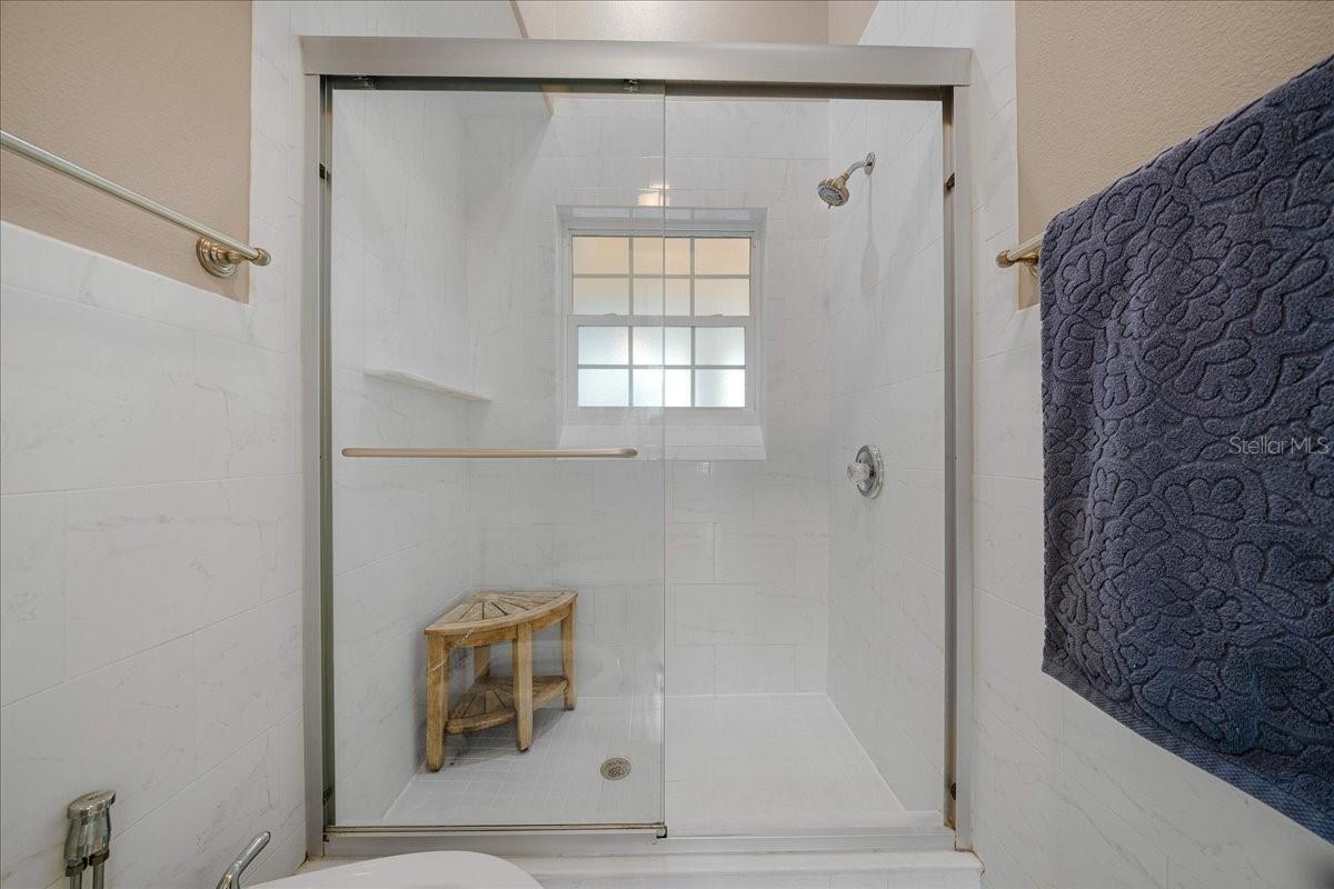 Listing photo id 21 for 11938 Blue Bayou Court 331