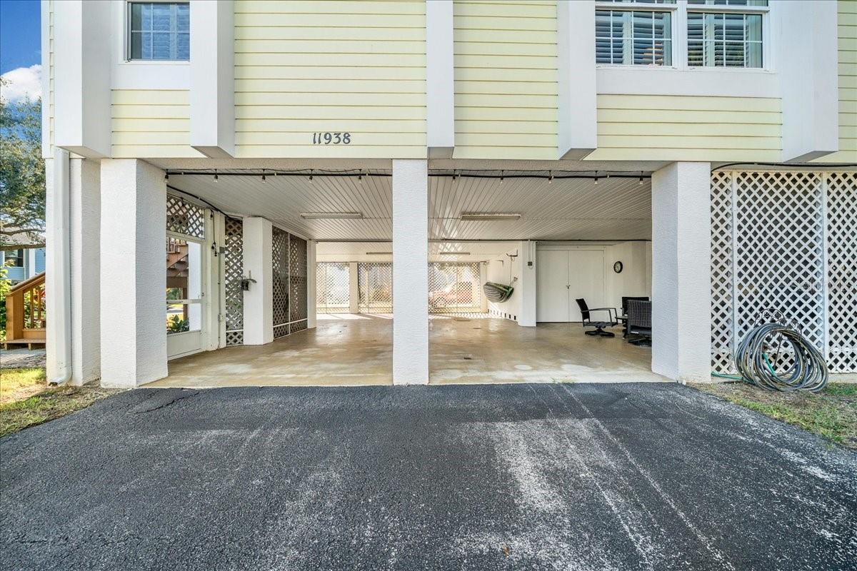 Listing photo id 36 for 11938 Blue Bayou Court 331