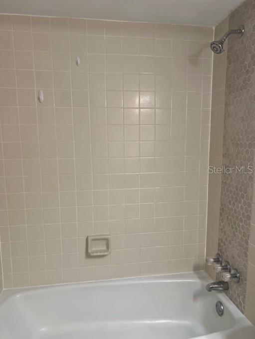 Image 9 of 11 For 1700 16th Court P6