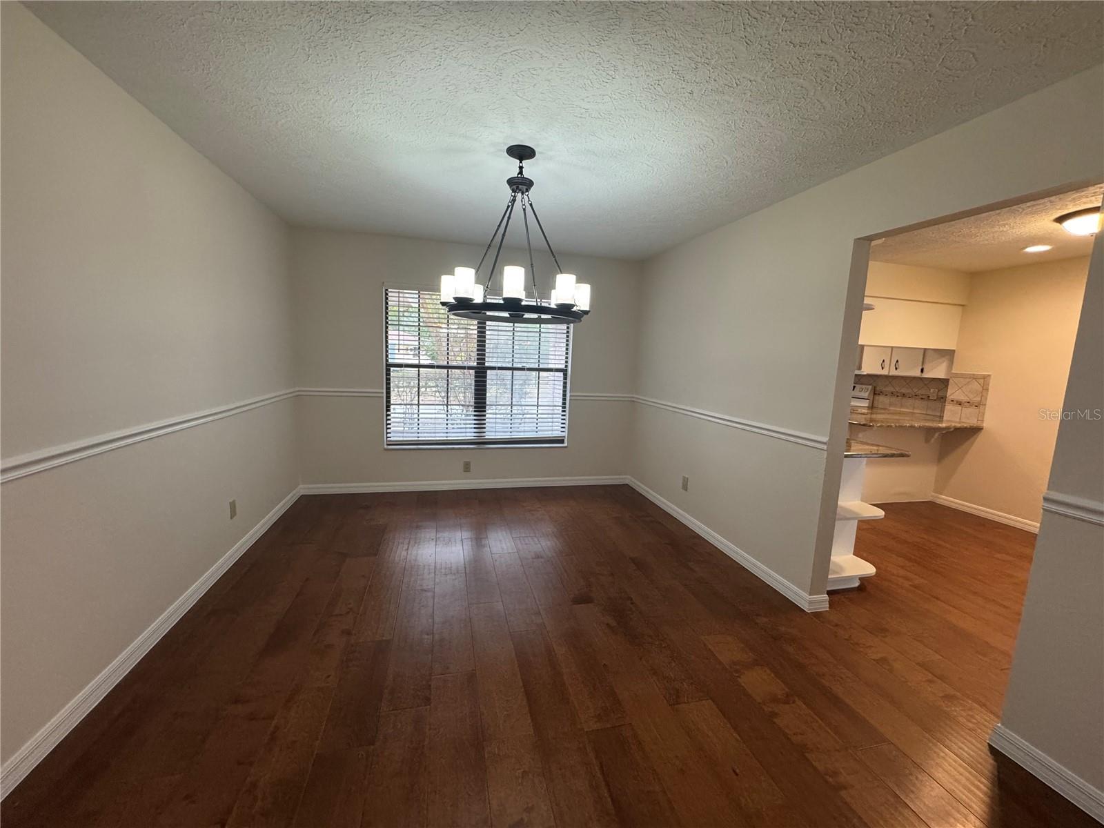 Image 5 of 33 For 8434 2nd Street