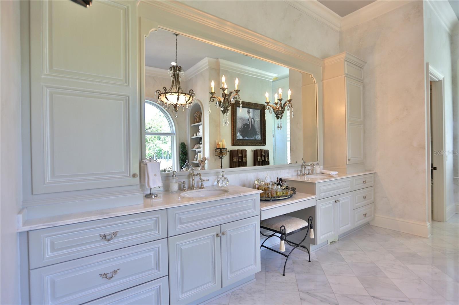 Image 36 of 47 For 15305 Hwy 320