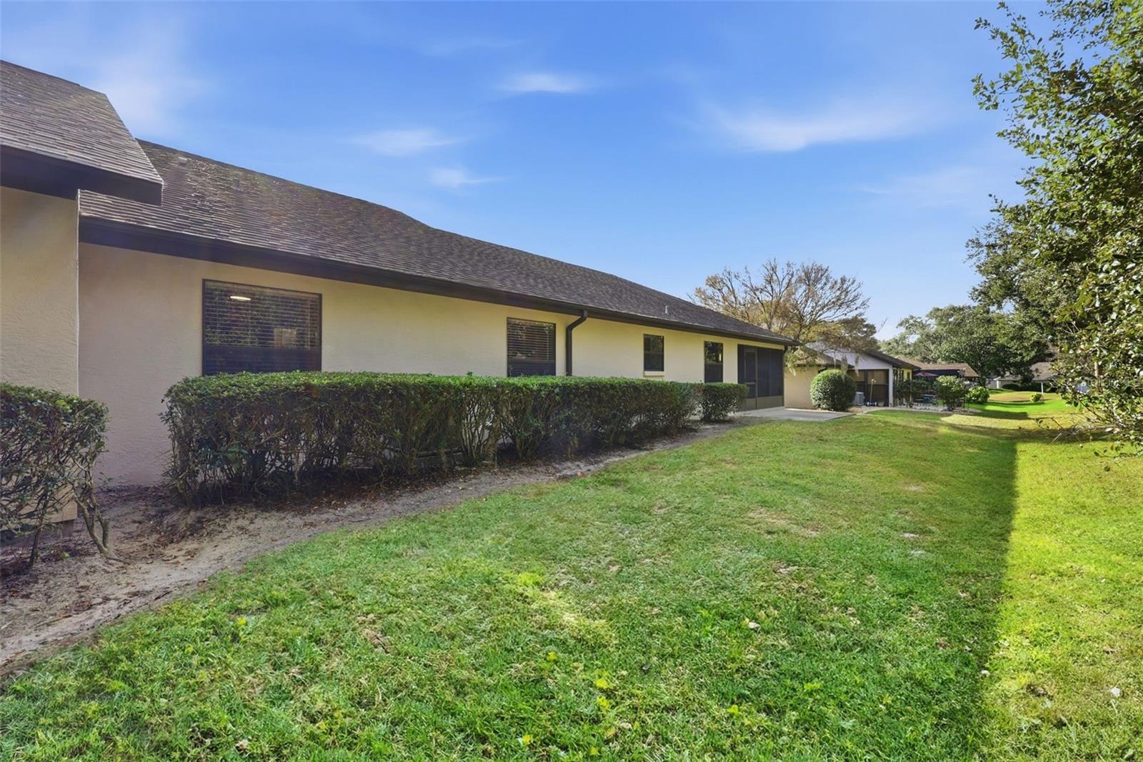 Image 11 of 33 For 6337 Lexington Drive