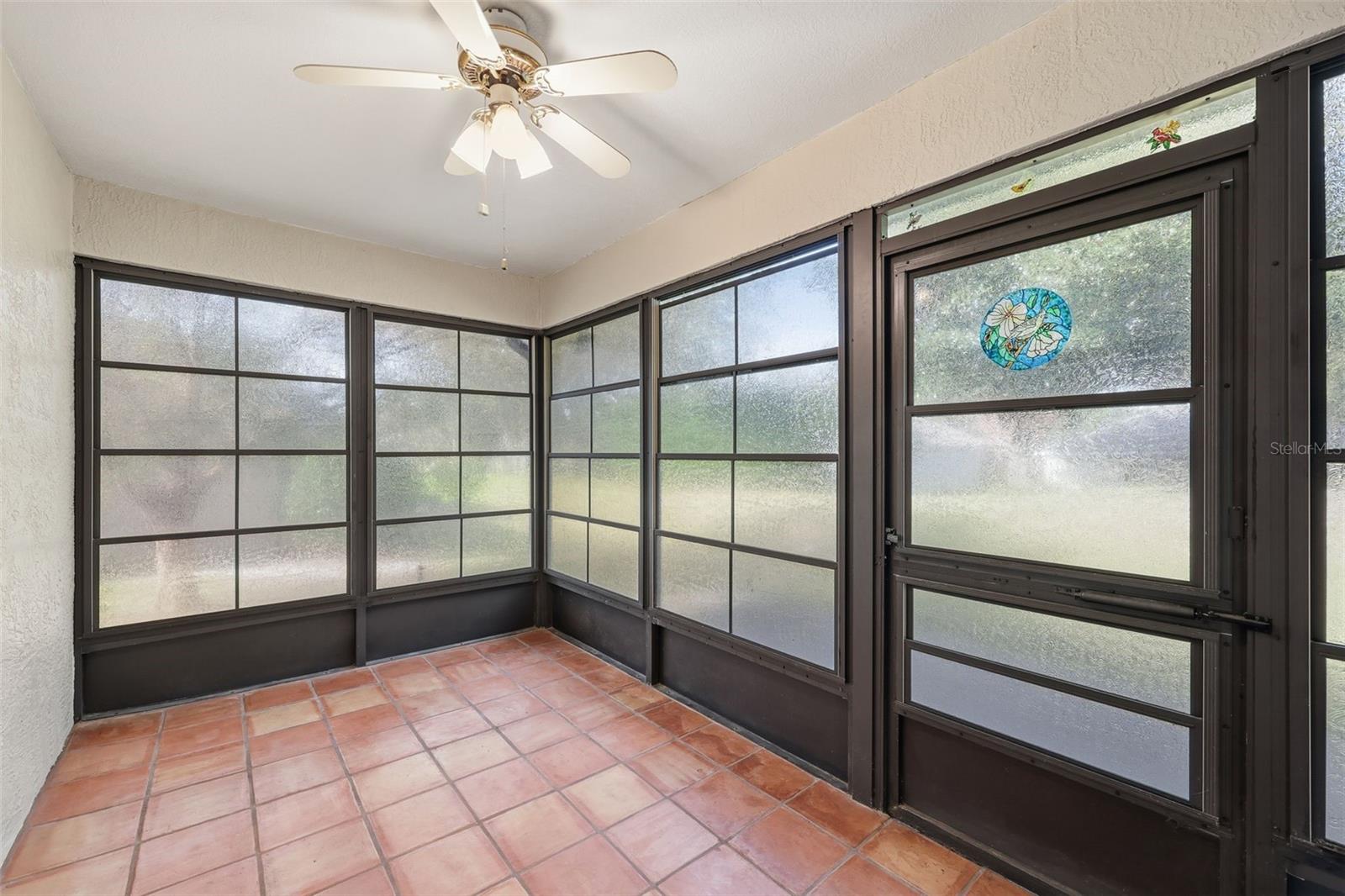 Image 17 of 33 For 6337 Lexington Drive