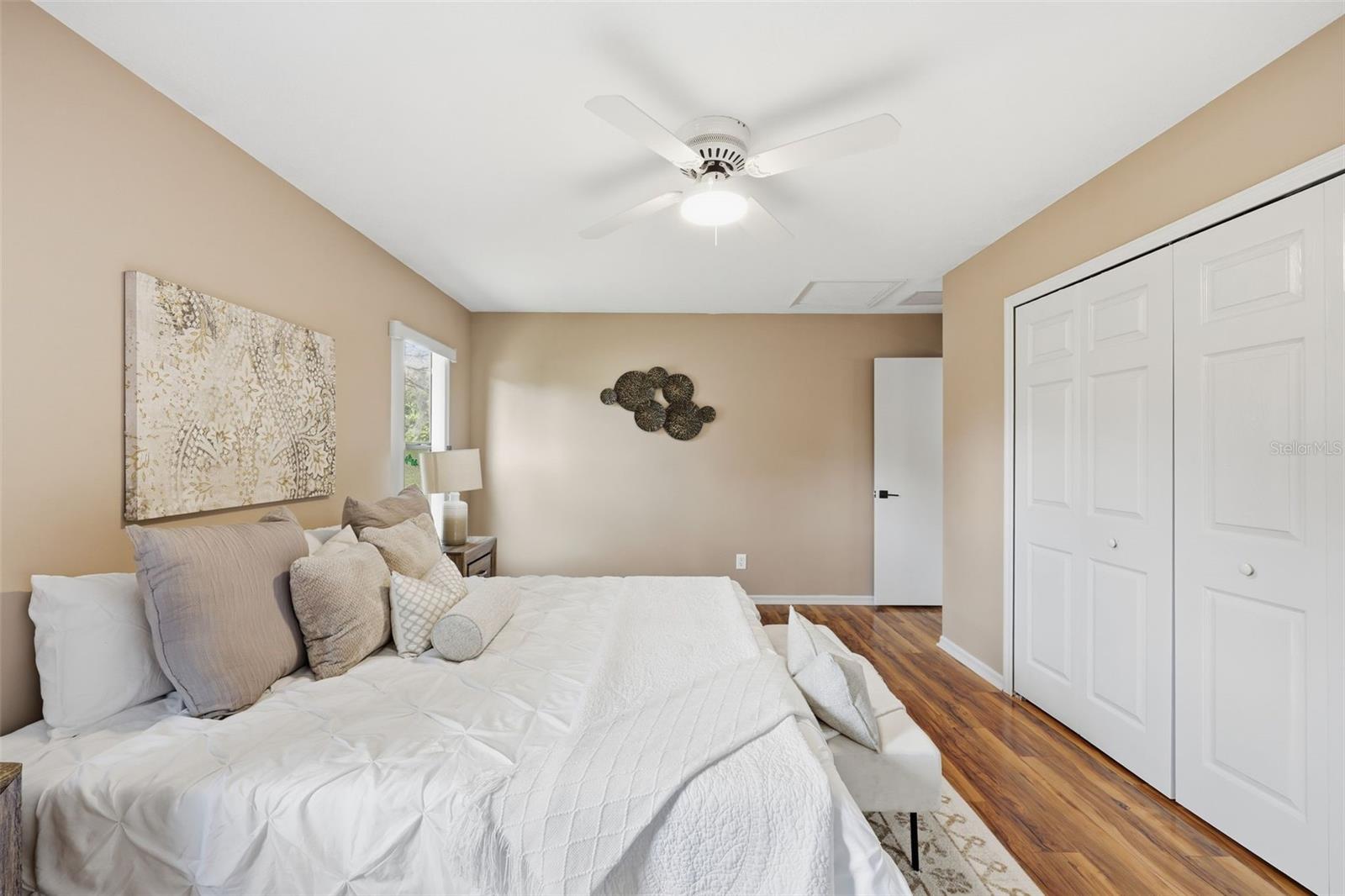 Image 23 of 33 For 6337 Lexington Drive