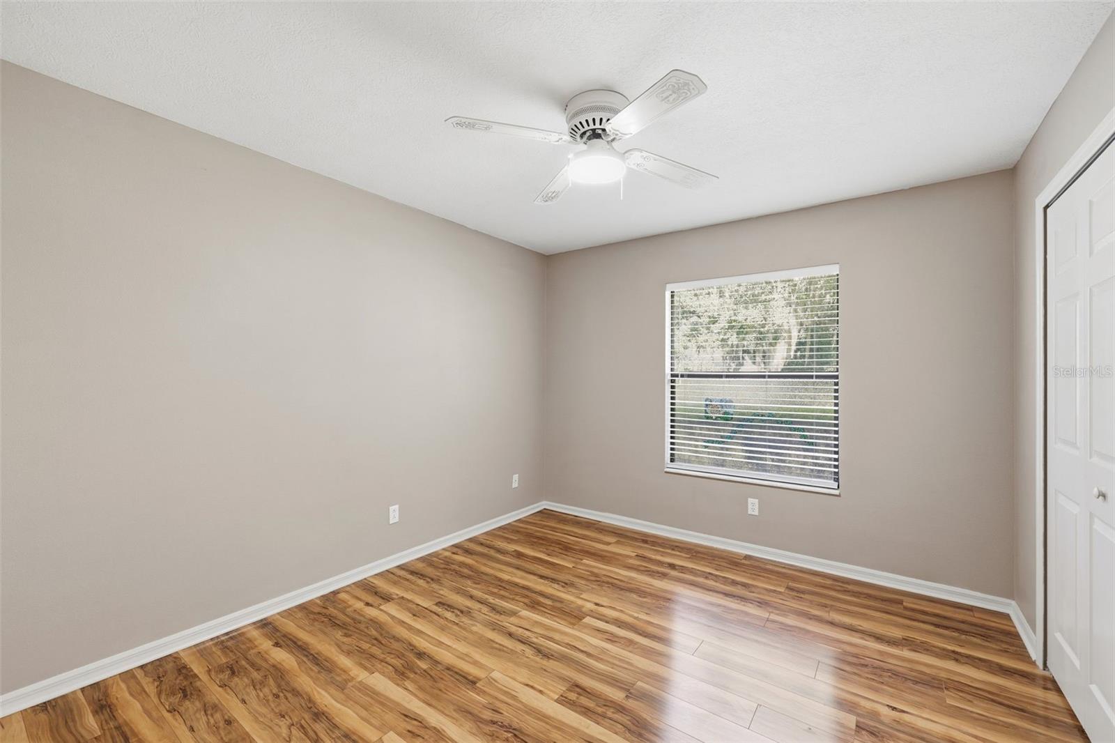 Image 28 of 33 For 6337 Lexington Drive