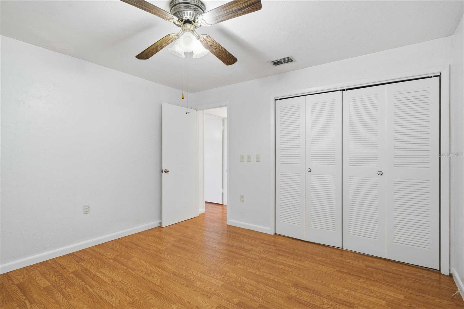 Image 25 of 64 For 223 Lincoln Avenue