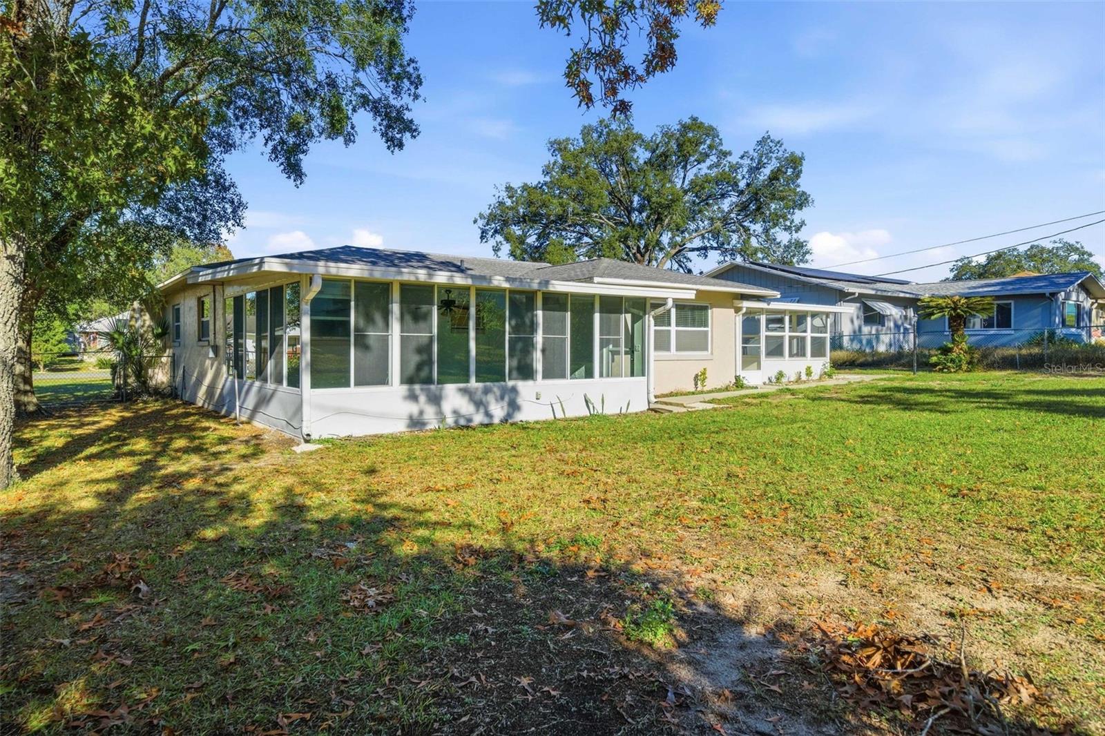 Image 40 of 64 For 223 Lincoln Avenue