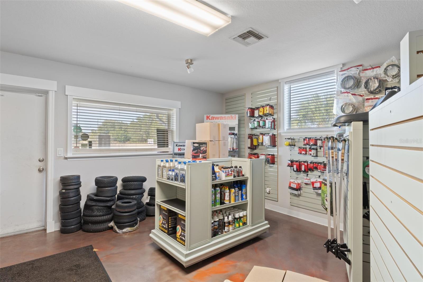 Image 12 of 45 For 3275 Florida Avenue