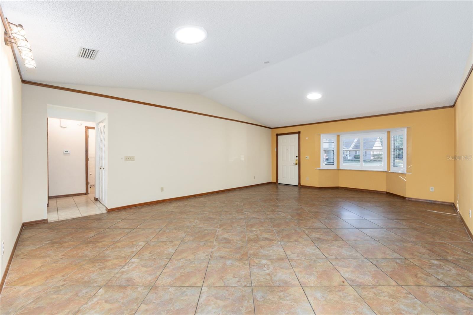 Image 15 of 50 For 8535 90th Street A