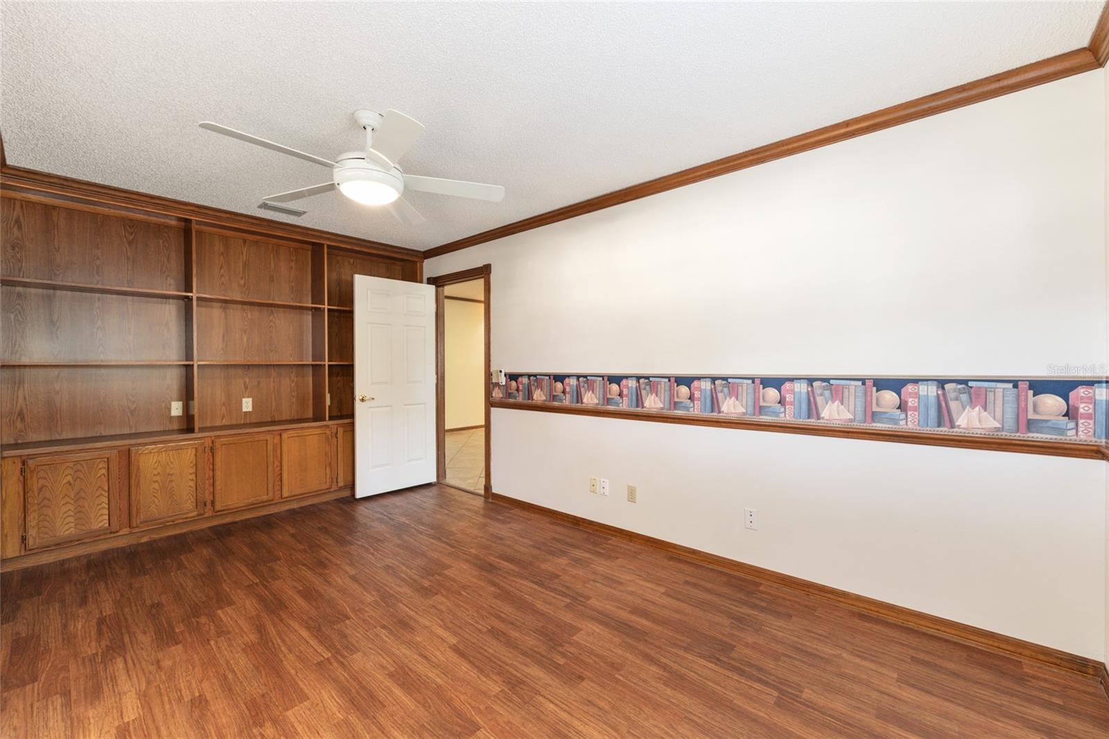 Image 35 of 50 For 8535 90th Street A