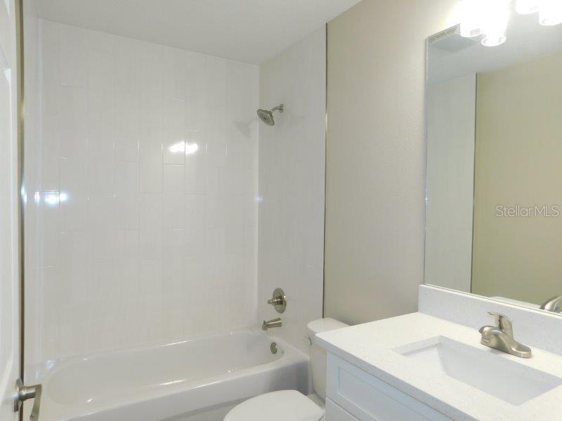 Image 16 of 18 For 14068 47th Avenue