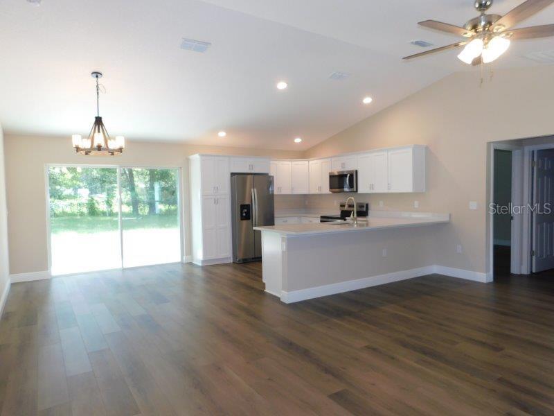 Image 5 of 18 For 14068 47th Avenue