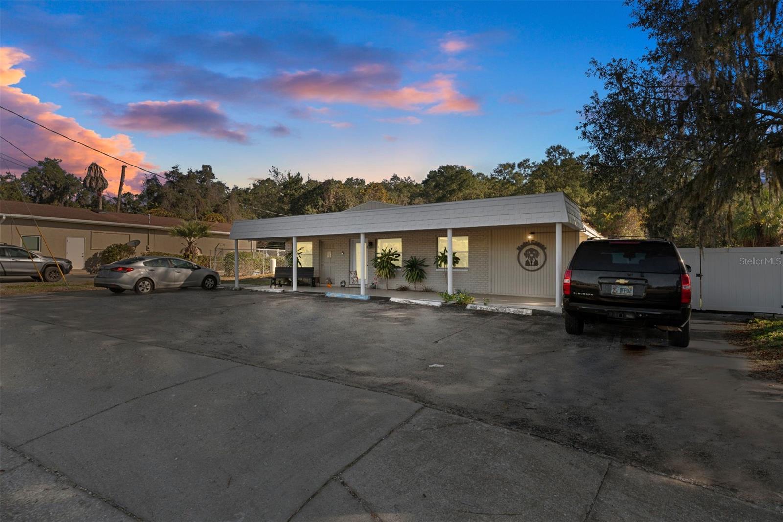 Image 2 of 56 For 3287 Florida Avenue