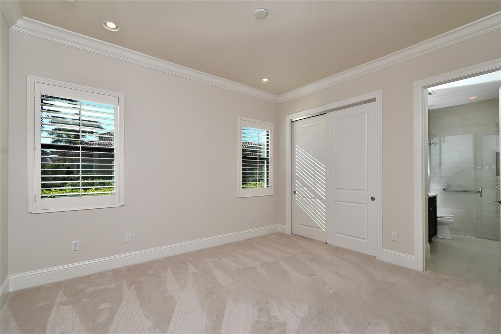 Image 18 of 52 For 6604 Costa Circle