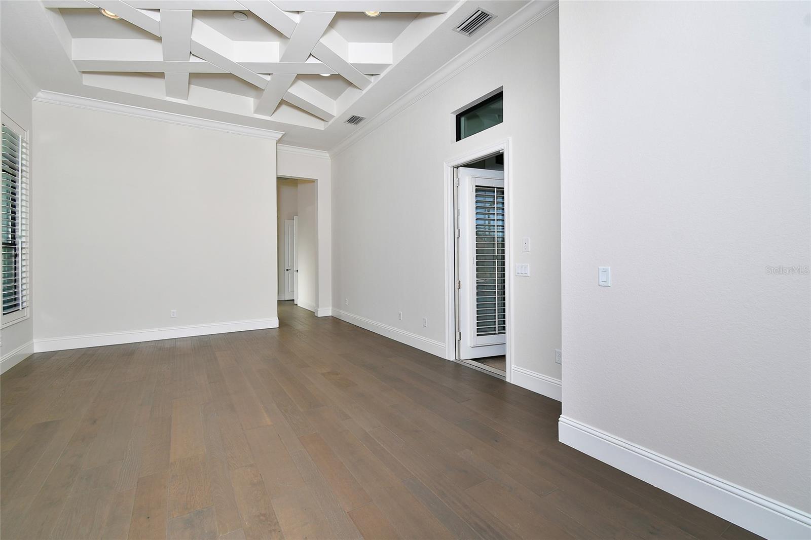 Image 33 of 52 For 6604 Costa Circle