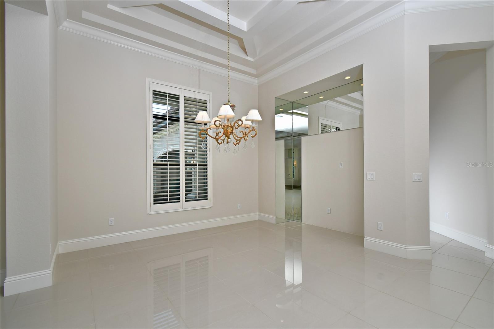 Image 7 of 52 For 6604 Costa Circle