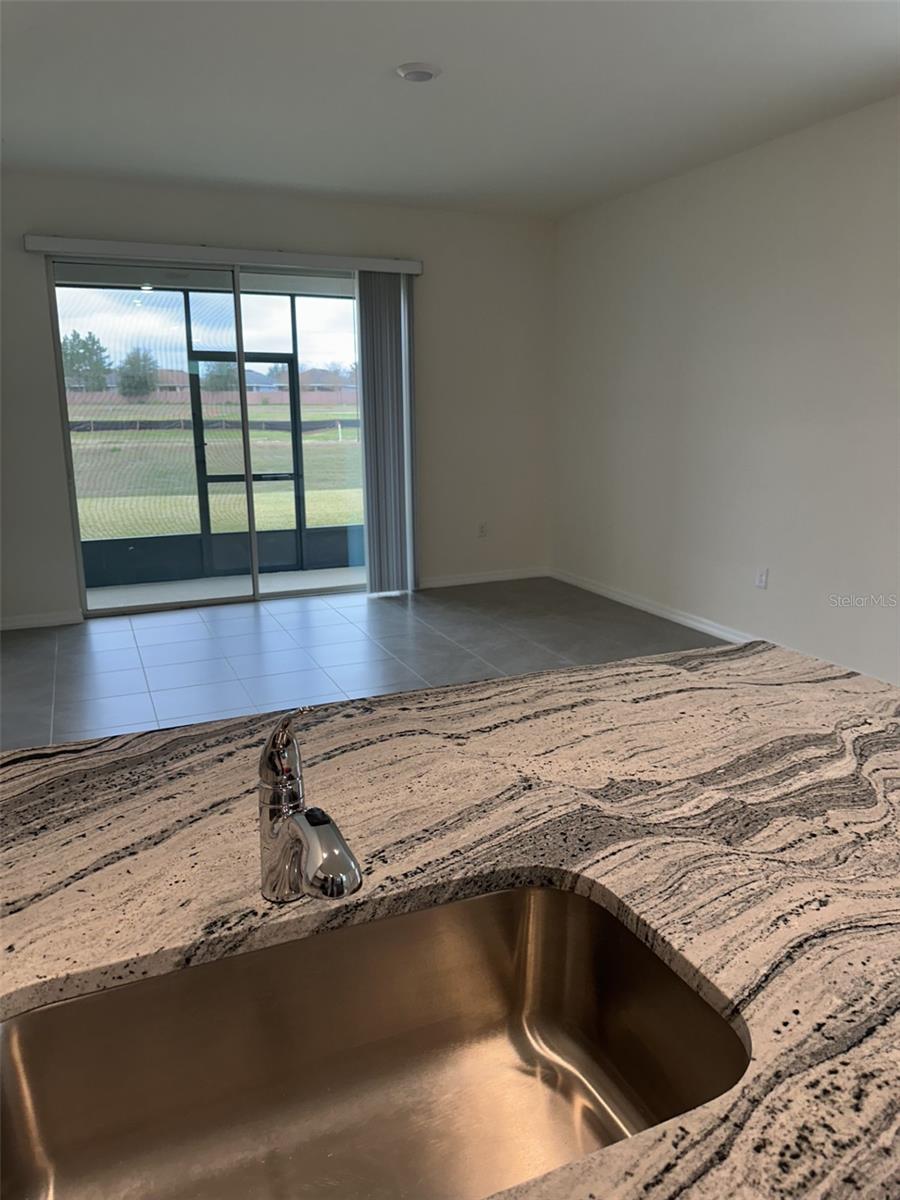 Image 10 of 40 For 4078 44 Street