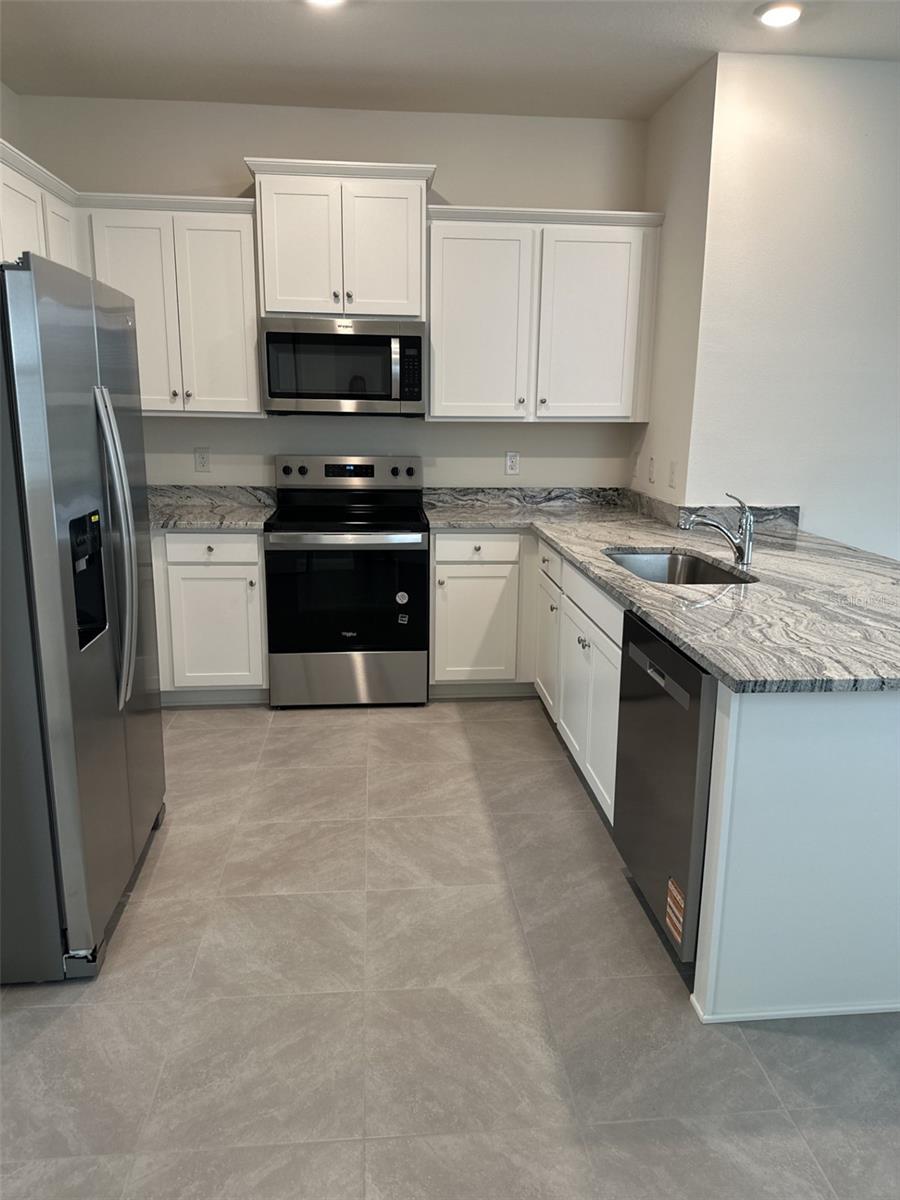 Image 18 of 40 For 4078 44 Street