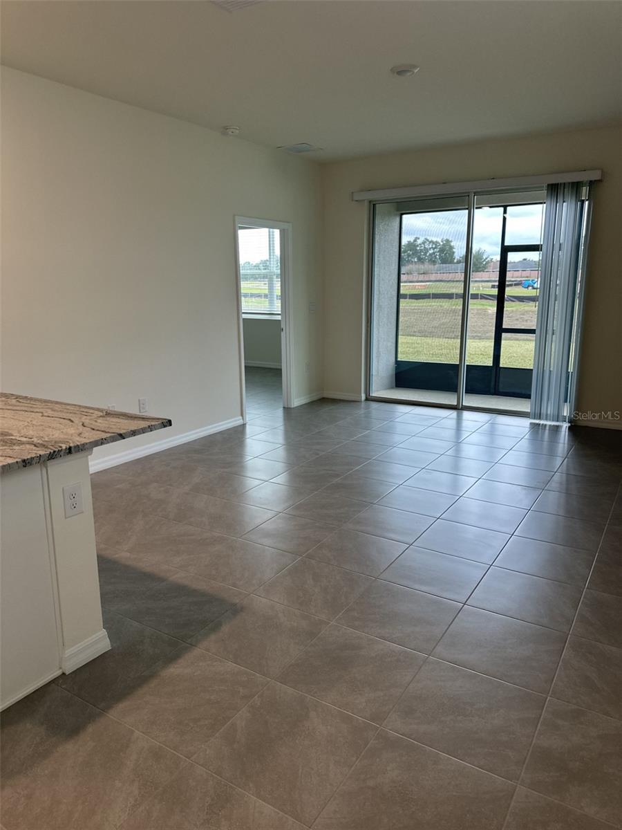 Image 19 of 40 For 4078 44 Street