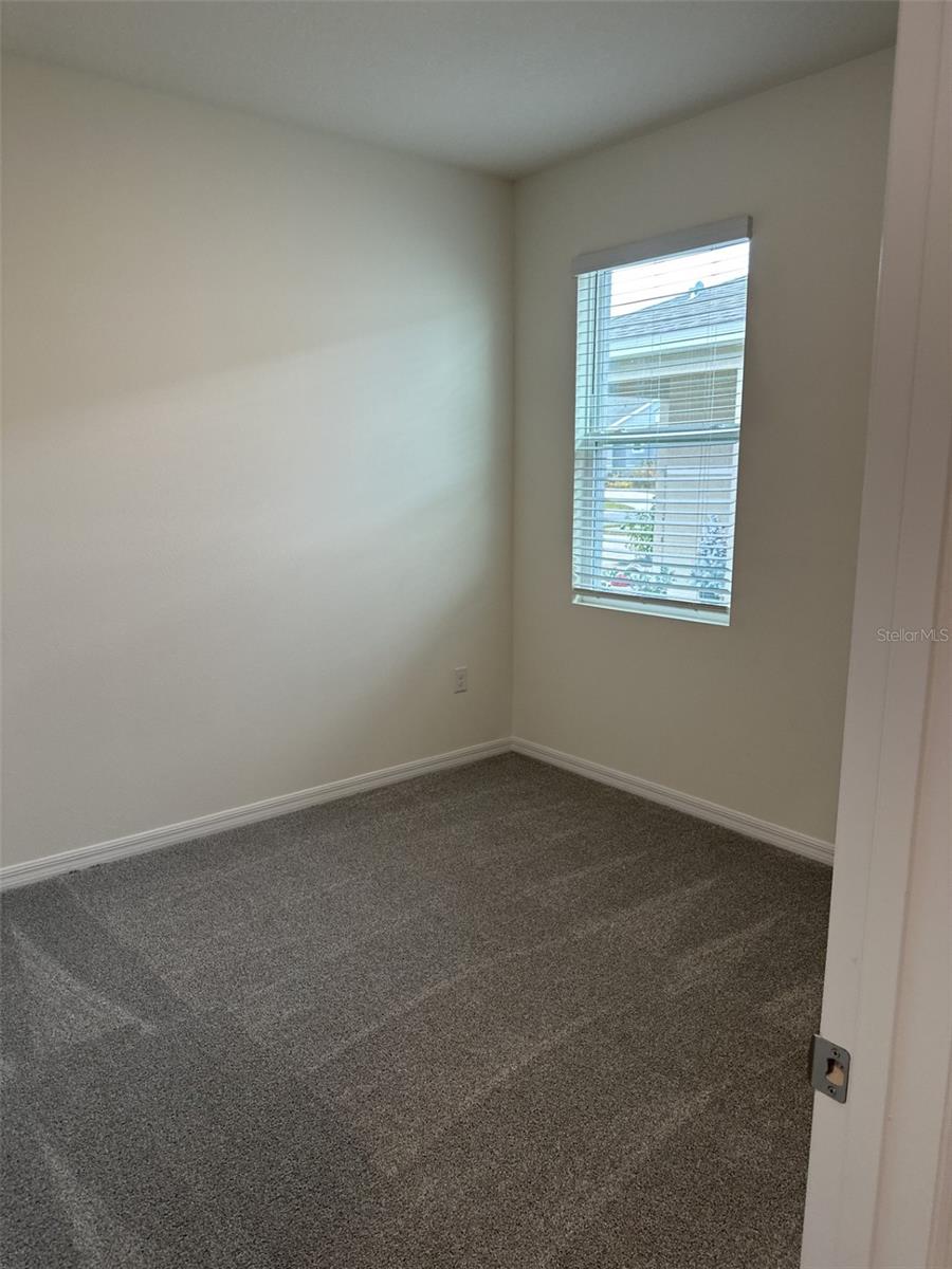 Image 20 of 40 For 4078 44 Street