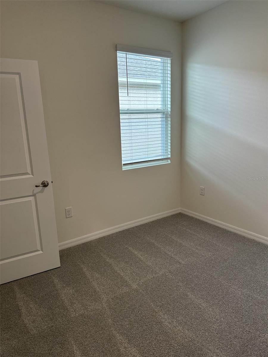 Image 21 of 40 For 4078 44 Street