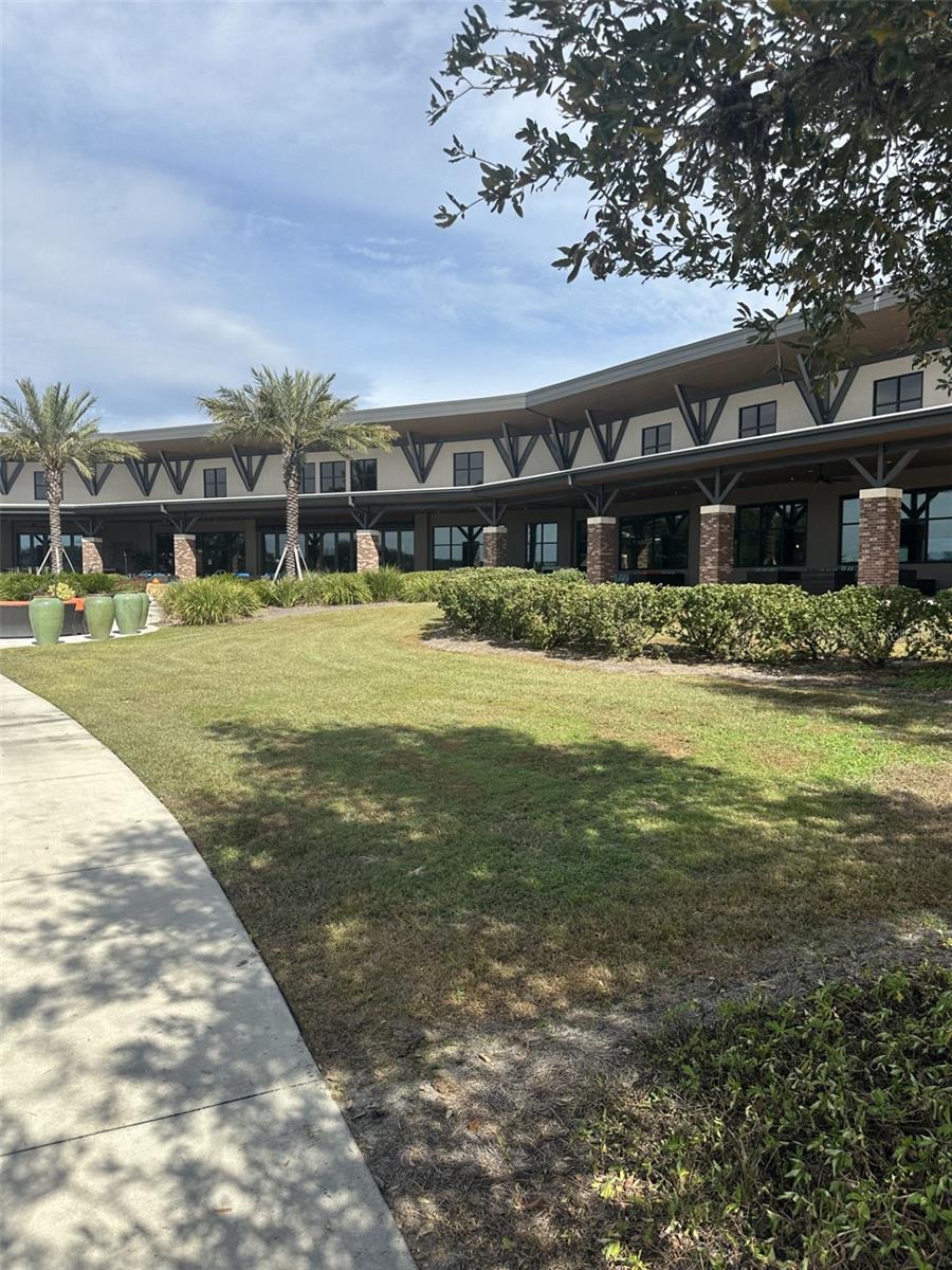 Image 37 of 40 For 4078 44 Street