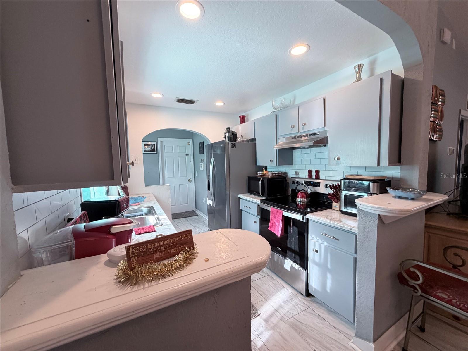 Image 9 of 18 For 164 Marion Oaks Lane