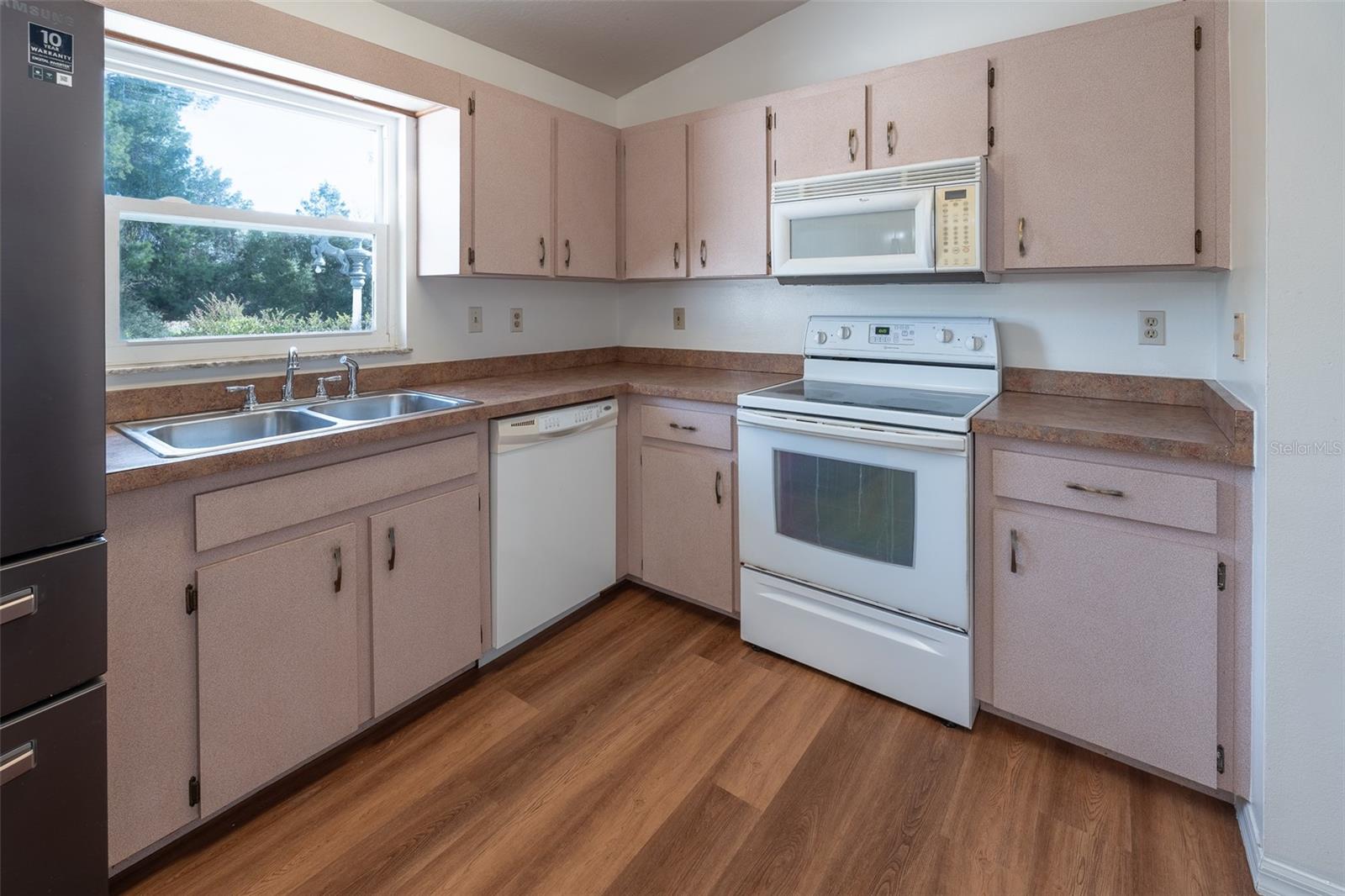 Image 10 of 55 For 17379 27th Court Road