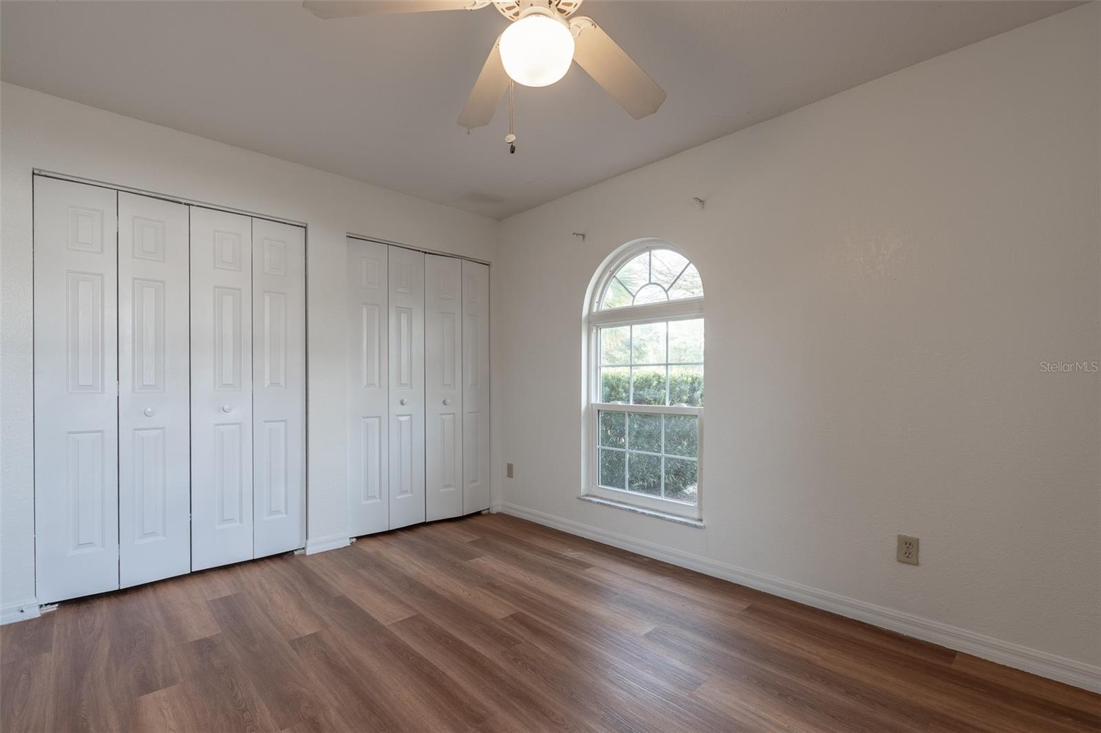 Image 24 of 55 For 17379 27th Court Road