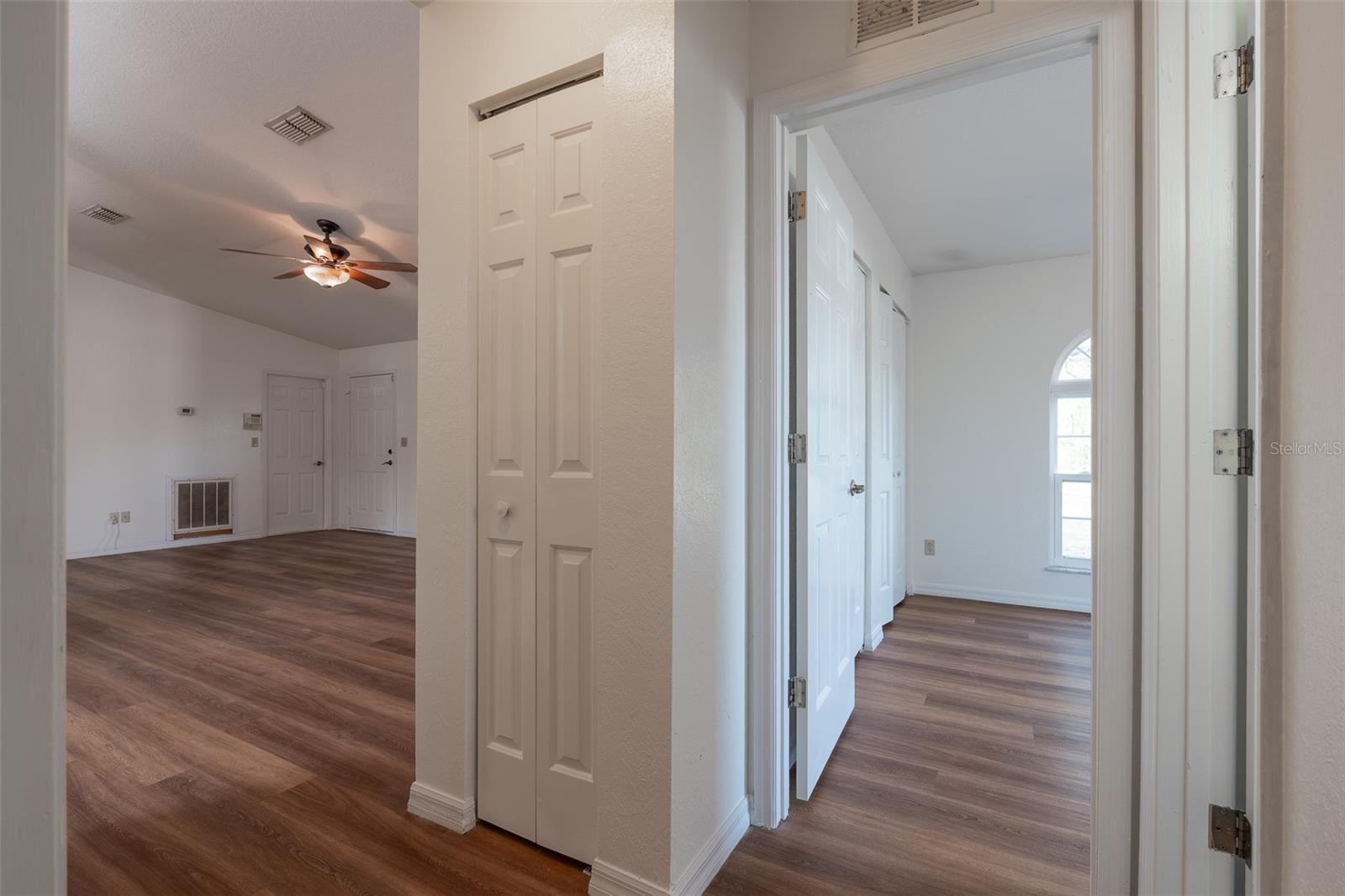 Image 31 of 55 For 17379 27th Court Road