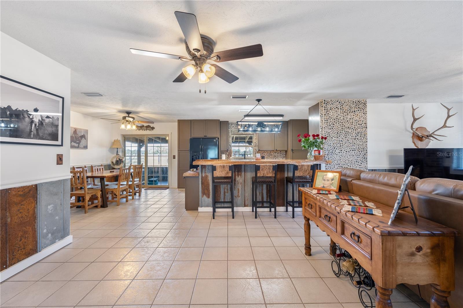 Image 13 of 77 For 17885 2nd Place