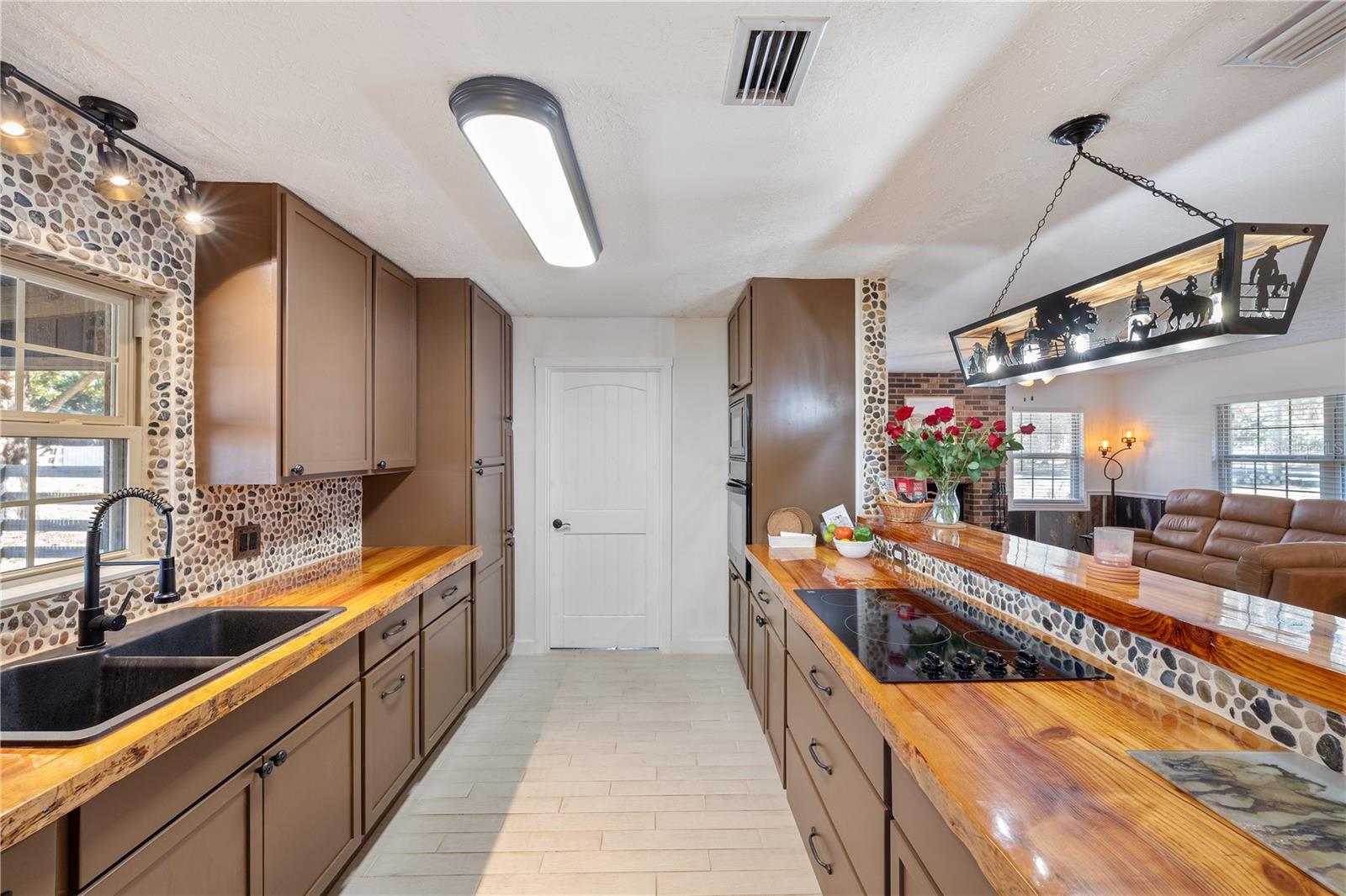 Image 20 of 77 For 17885 2nd Place