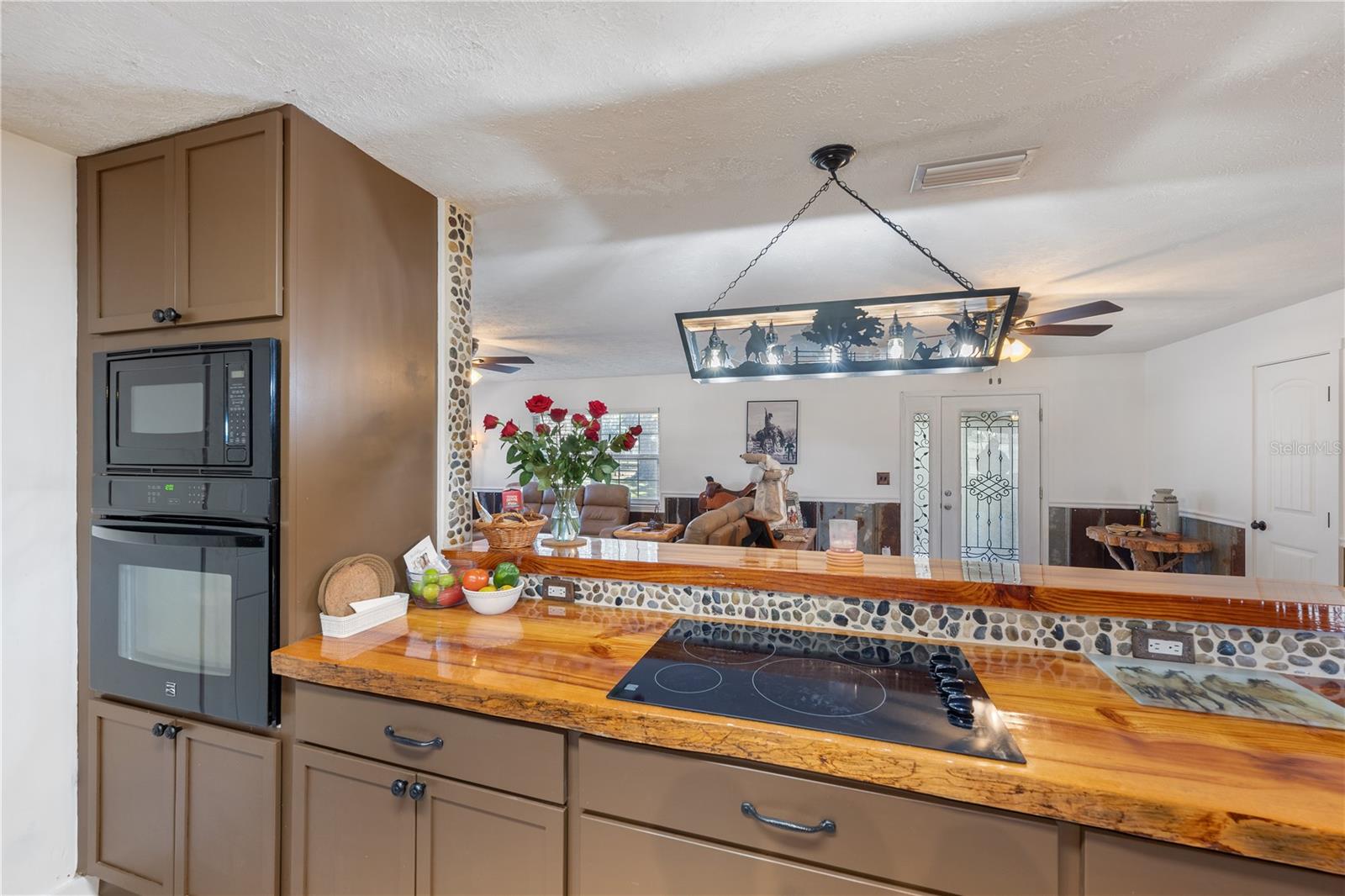 Image 22 of 77 For 17885 2nd Place