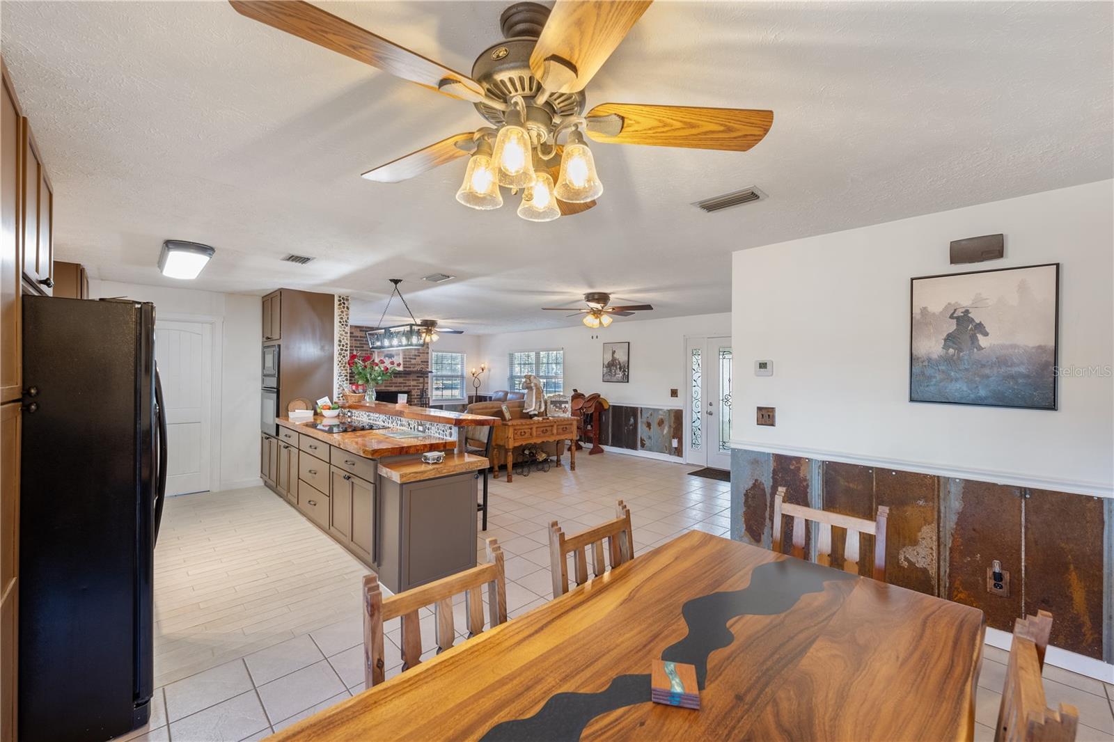 Image 24 of 77 For 17885 2nd Place