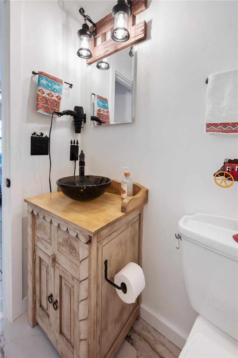 Image 28 of 77 For 17885 2nd Place