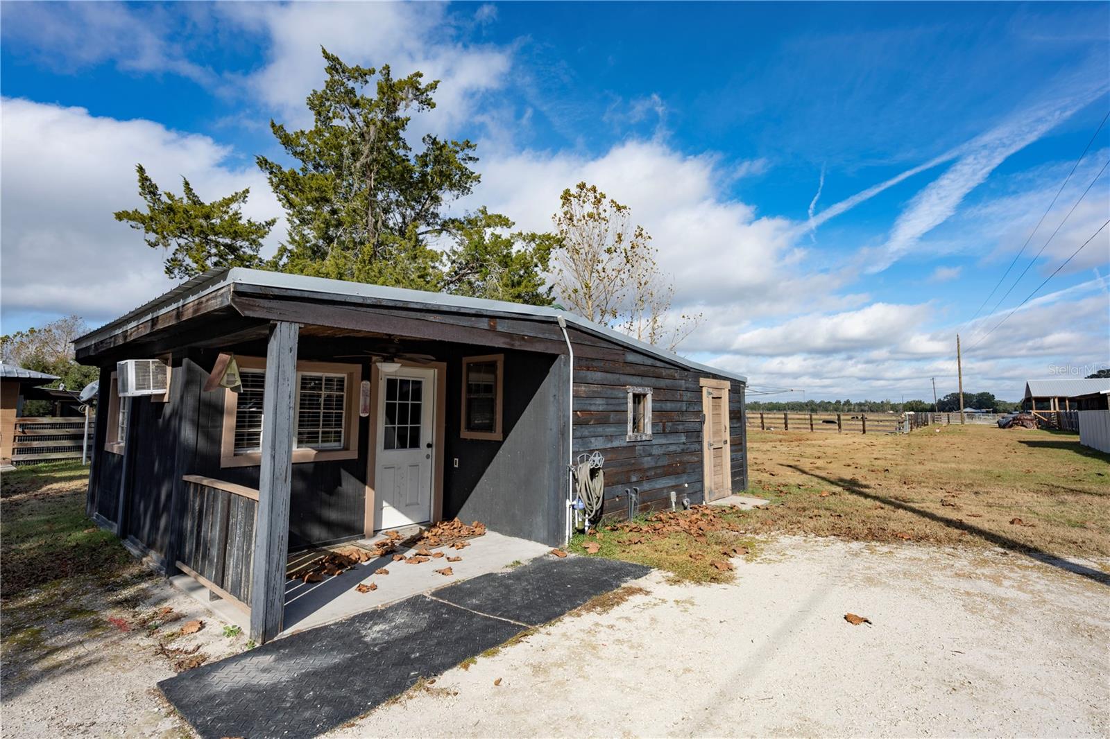 Image 60 of 77 For 17885 2nd Place