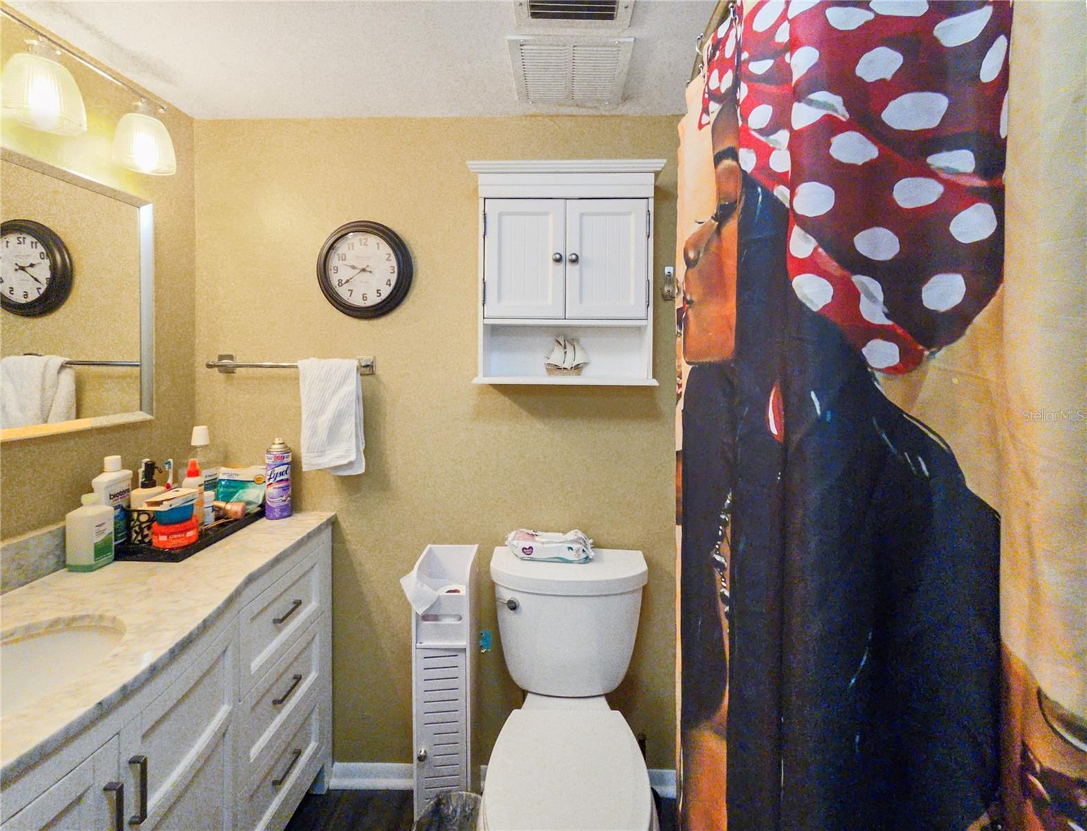 Image 17 of 26 For 487 Midway Drive B