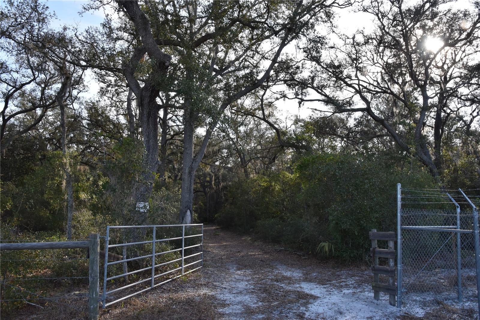 Image 16 of 57 For 81 Clouds Ave