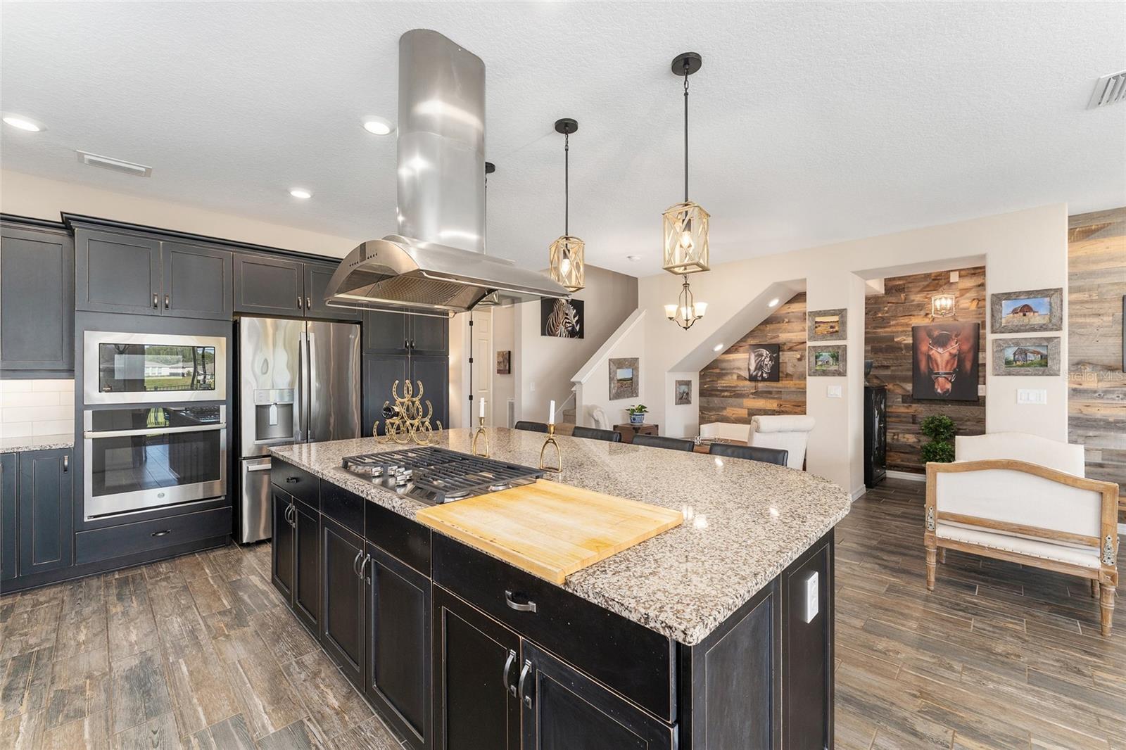 Image 22 of 82 For 5565 43rd Lane Road