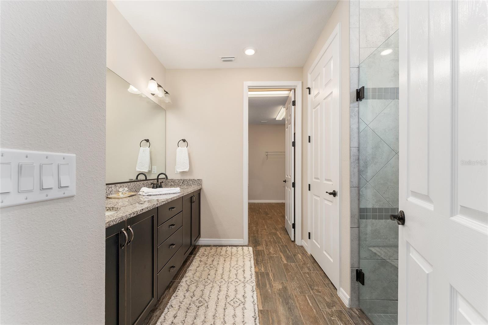 Image 37 of 82 For 5565 43rd Lane Road