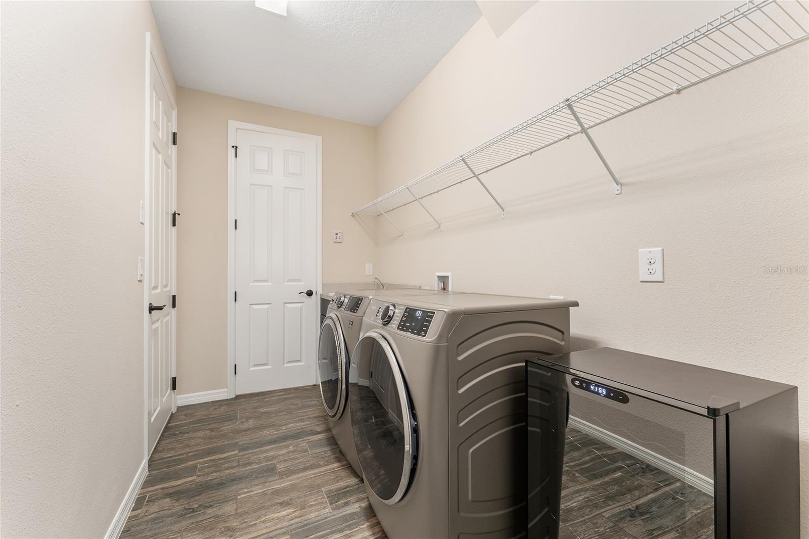 Image 64 of 82 For 5565 43rd Lane Road