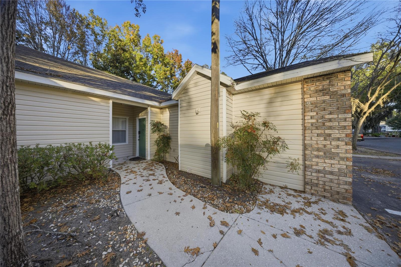 Image 3 of 12 For 4700 Archer Road 51