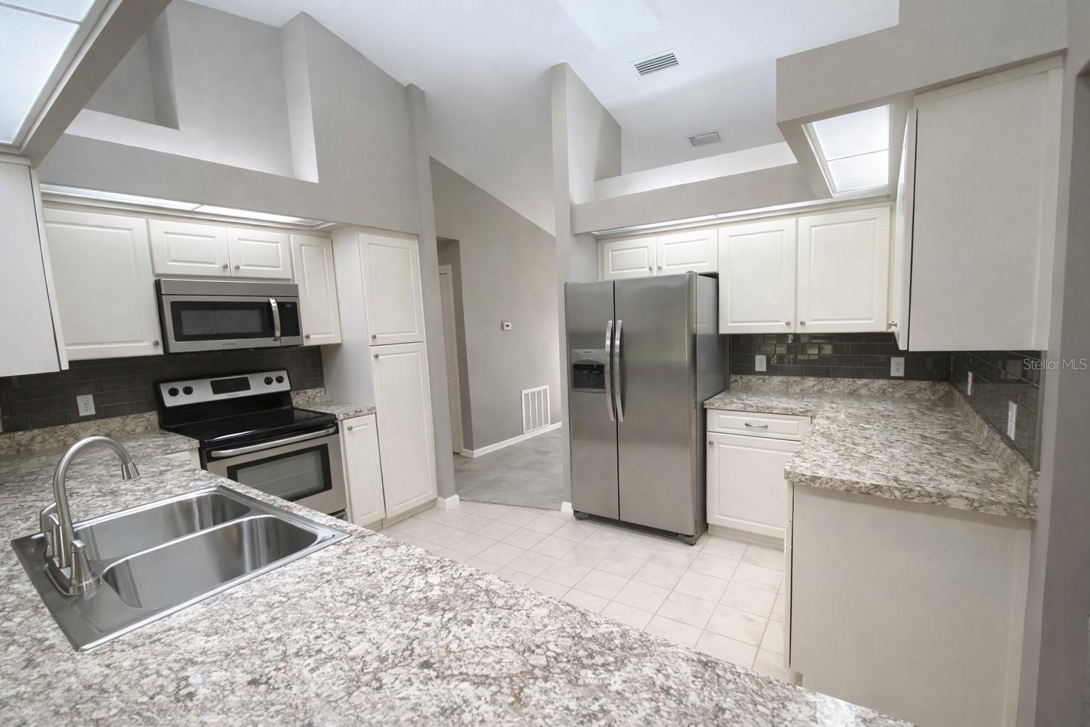 Image 10 of 27 For 8272 Pocono  