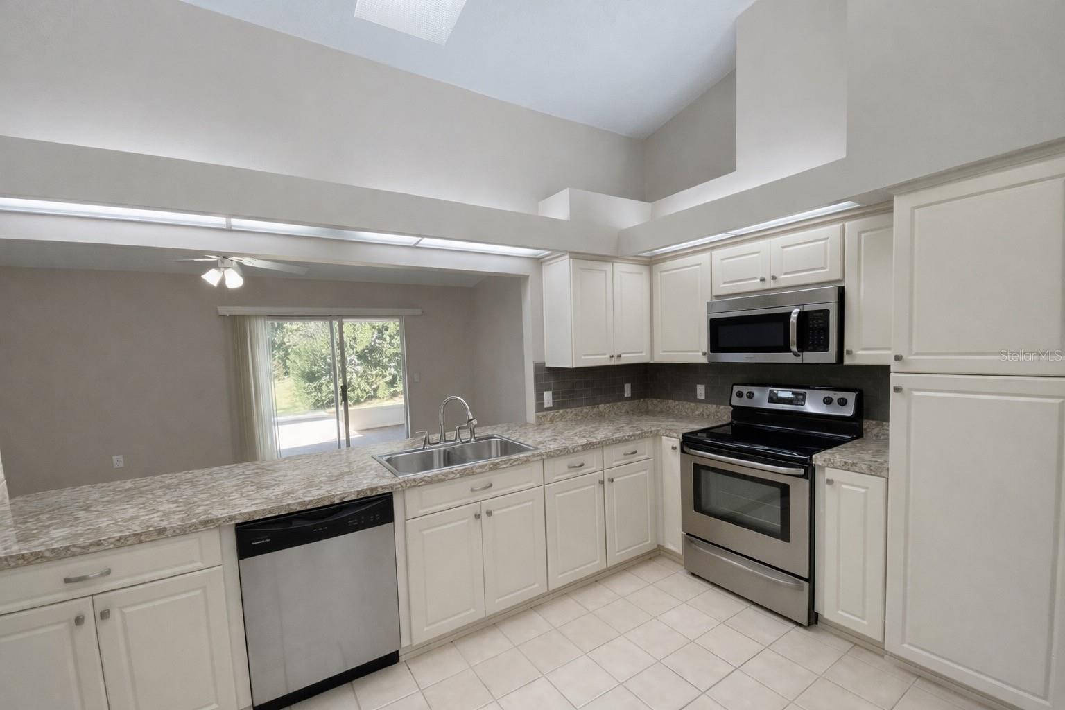 Image 11 of 27 For 8272 Pocono  