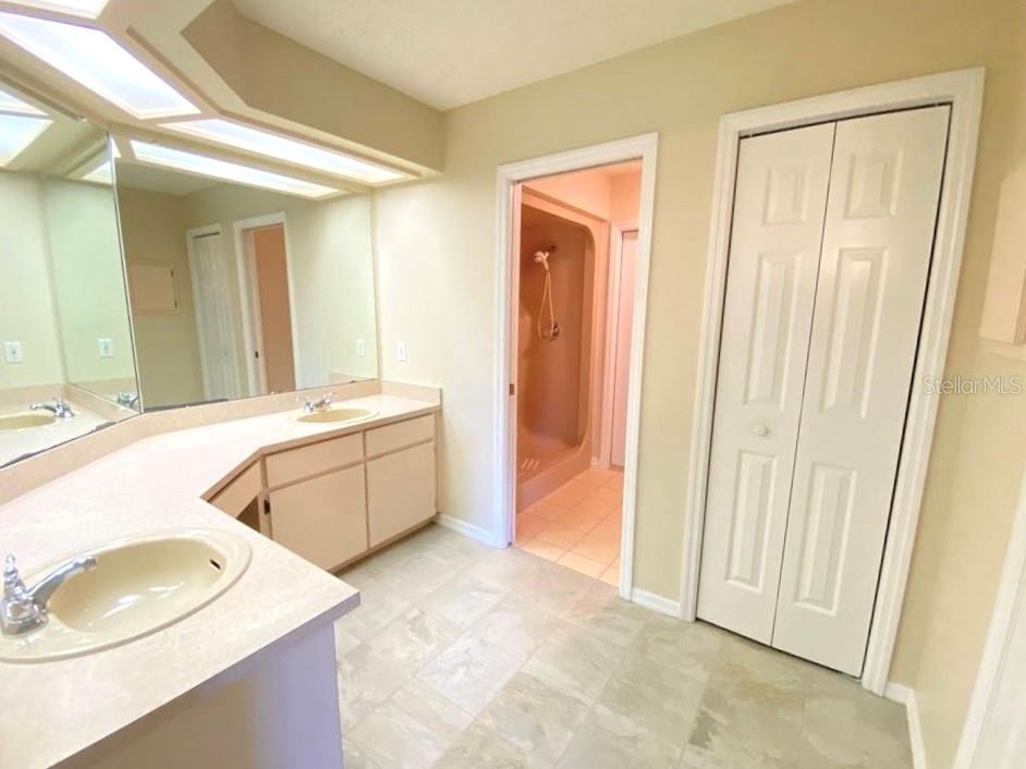 Image 19 of 27 For 8272 Pocono  