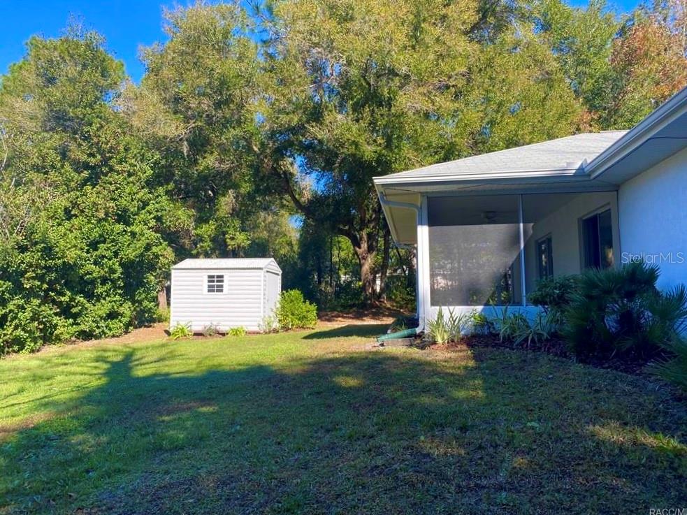 Image 22 of 27 For 8272 Pocono  