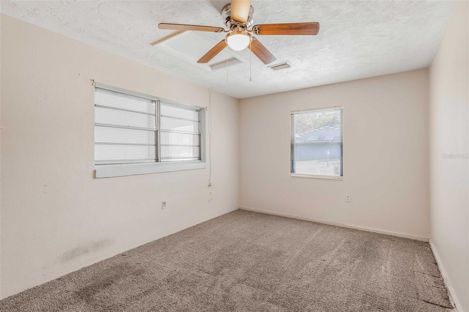 Image 20 of 56 For 76 Jefferson Street